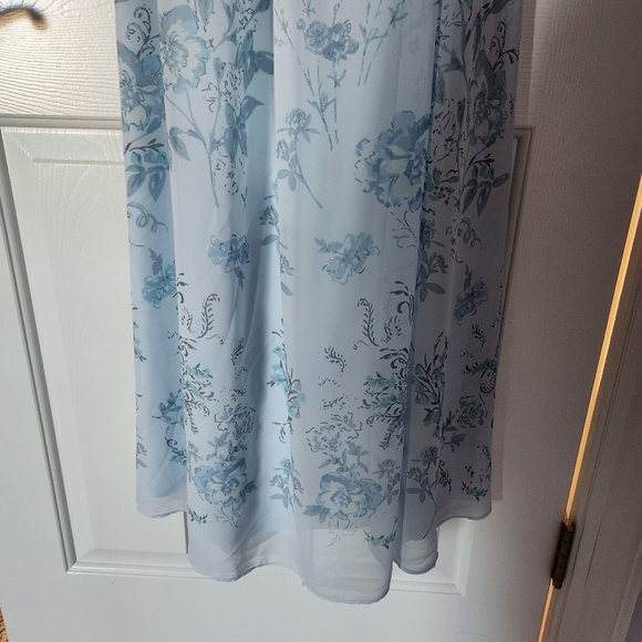 LC Lauren Conrad Disney Cinderella Collection Elegant Maxi Dress - Picture 5 of 8